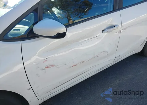 2018 Kia Forte S from USA, damaged, VIN 3KPFL4A74JE220061